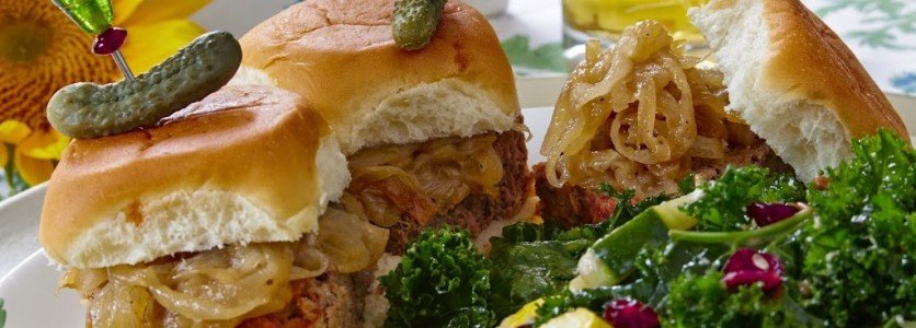 Buffalo Meatloaf Sliders with Roasted Yellow Squash & Kale Salad